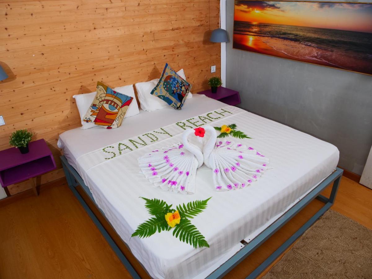 Sandy Beach Bungalows By Ehm Koh Rong Sanloem Exteriör bild