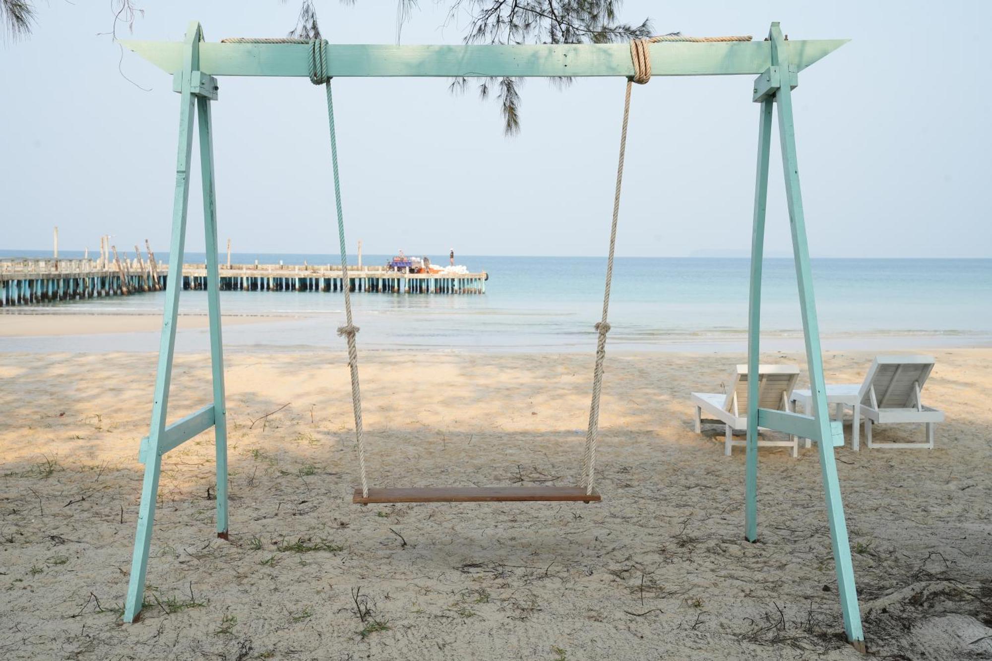 Sandy Beach Bungalows By Ehm Koh Rong Sanloem Exteriör bild